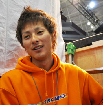 デラグーバズのご紹介!! (フィッシングショー2015) 2