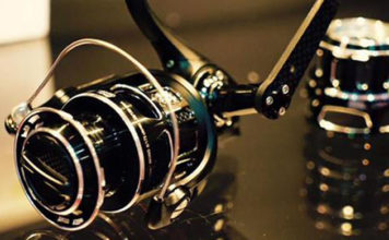 アブ・Revo MGX スピニング (ICAST2015) 1