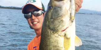 サスペンドミノーで６０オーバー!! 琵琶湖!! (小田圭太) 