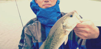 琵琶湖バスフィッシングガイドリポート ~今西様~ 38cm 10