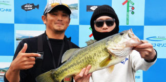 琵琶湖バスフィッシングガイドリポート ~里様~ 52cm 21