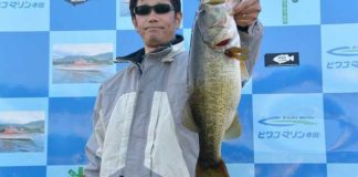 メタルバイブで５１cm!! (琵琶湖) 