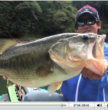 津風呂湖のデカバス捕獲動画!! (青木大介) 2