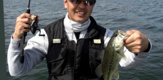 琵琶湖バスフィッシングガイドリポート~大島様~ 30cm 9