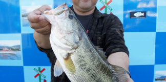 琵琶湖バスフィッシングガイドリポート ~藤原様~ 53cm 20