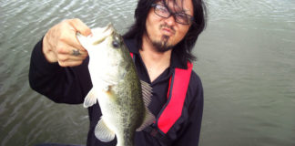 琵琶湖バスフィッシングガイドリポート ~麻生様~ 前編 39cm 18