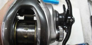 シマノ 13 メタニウム ボディ写真