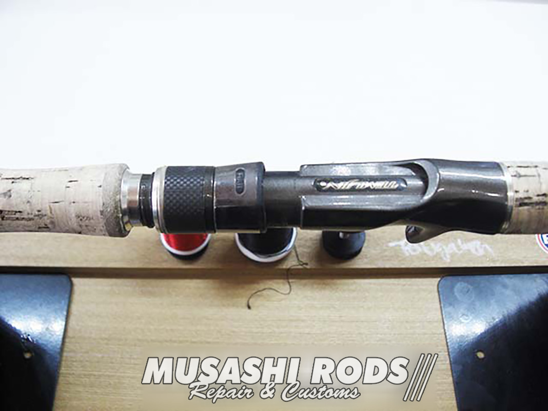 テムジン スカイスクレイパー のトップガイド修理交換しました!!