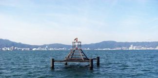 琵琶湖湖上調査 2月26日 取水塔 写真