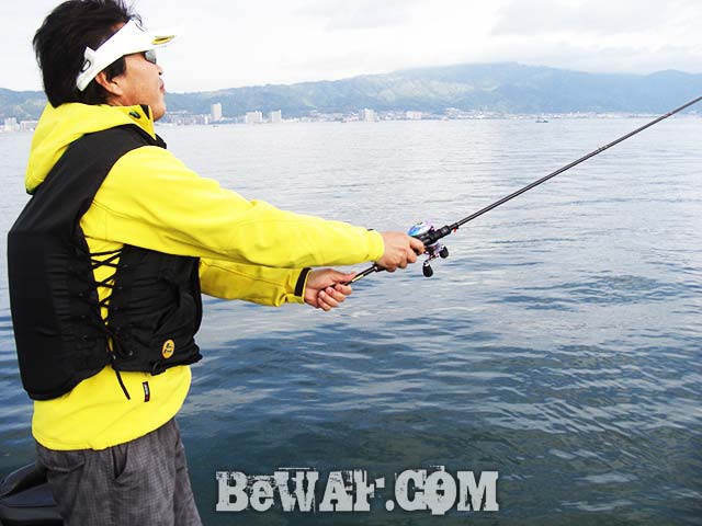 琵琶湖バスフィッシングガイドリポート ゴールデンウィーク釣り方 写真