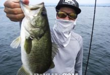 琵琶湖のラバージグ釣り 写真
