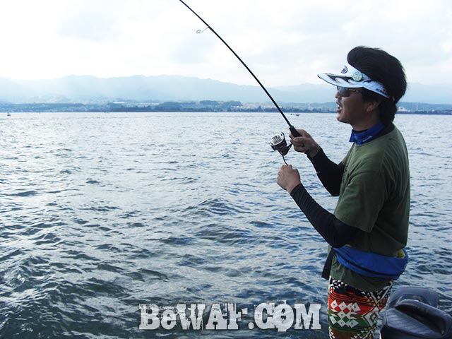 琵琶湖ガイド日記 SKTビッククランク デカバス写真