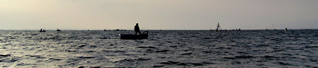 琵琶湖 秋のディープクランク 写真