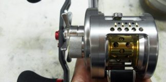 シマノ 03 カルカッタコンクエストDC メンテナンス修理受付 写真