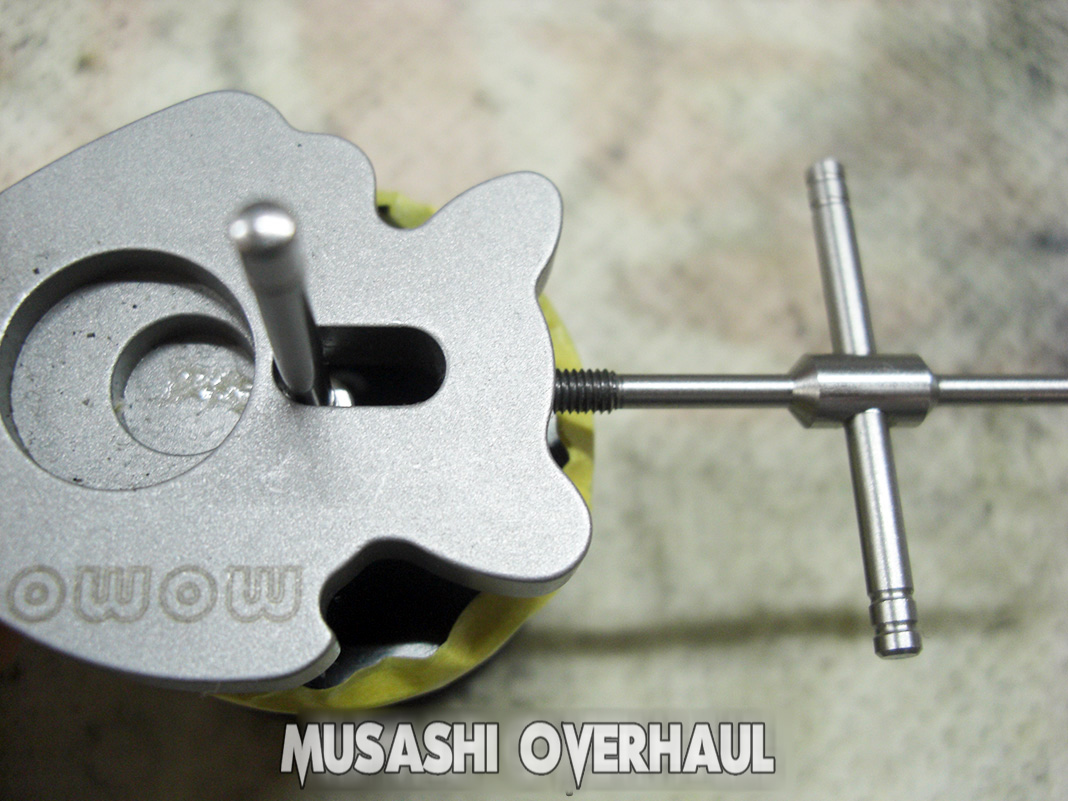 シマノ 12 カルカッタ200 (028334) メンテナンス修理写真