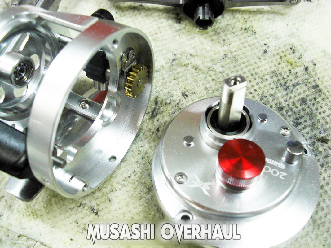 シマノ 12 カルカッタ200 (028334) メンテナンス修理写真