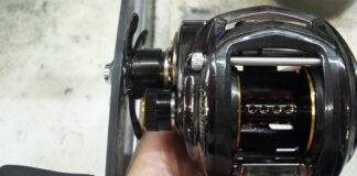 アブ REVO BLACK9 (1366270) 洗浄 修理写真