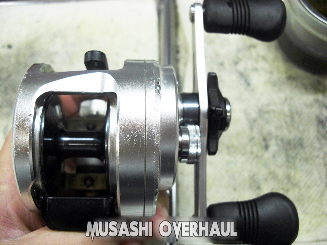 1shimano 13 calcutta 300 030962 overhaul bunkai tenkaizu hakai reel koshou kowareta shuri overhaul maintenance shuri nedan gyousha
