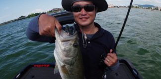 初めてのボートフィッシング 琵琶湖 写真