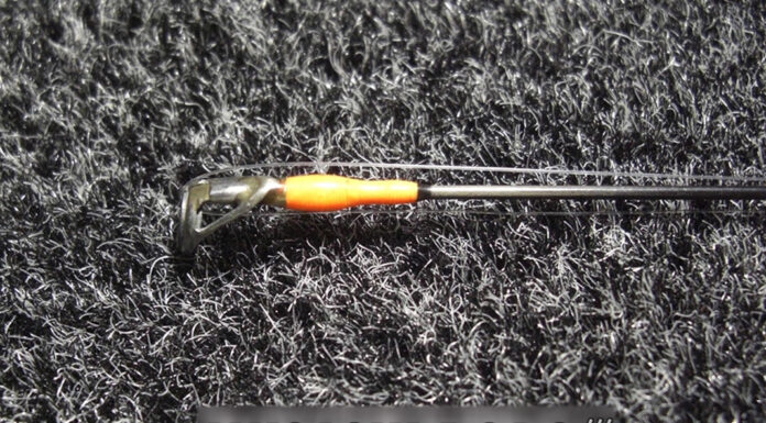 トップガイドを蛍光スレッドに巻き替える 改造写真