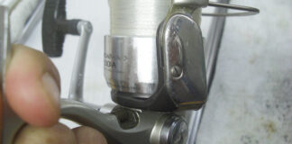 ダイワ チームダイワX 2500iA 修理メンテナンス 写真