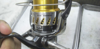 シマノ 07 ステラ C3000 ベアリング異音 修理写真