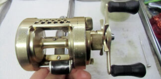 シマノ 01 カルカッタコンクエスト400 右 分解メンテナンス修理写真