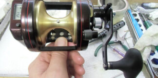 シマノ 07 海魂DC 3000T ハンドルガタ 分解修理写真