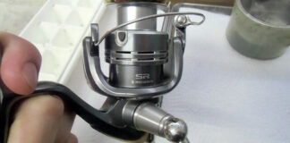 シマノ 08 ツインパワー C3000 メンテナンス修理写真