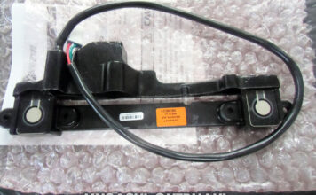 ミンコタ ウルトレックス 80lb 24V ステアリング コントロールセンサー 修理写真