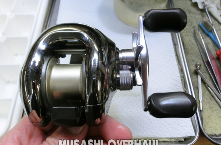 シマノ 初代スコーピオンアンタレス (RH220) メンテナンス修理写真