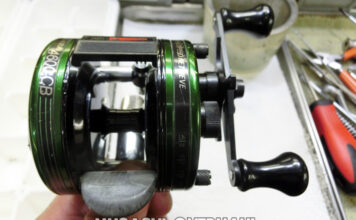 アブガルシア アンバサダー 4600CB ハンドル重い 写真