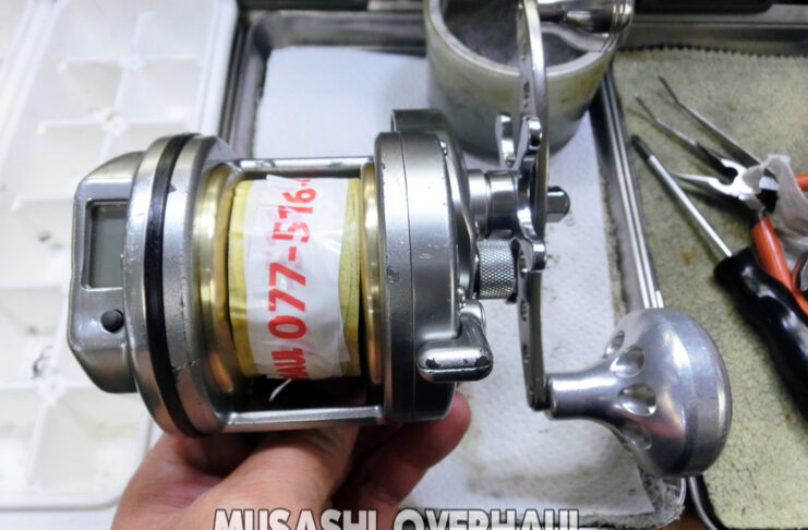 シマノ 09 スピードマスター石鯛 2000T (02333) メンテナンス修理写真