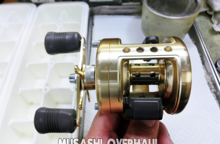 シマノ 97 カルカッタ101XT RH384 (01263) メンテナンス修理写真