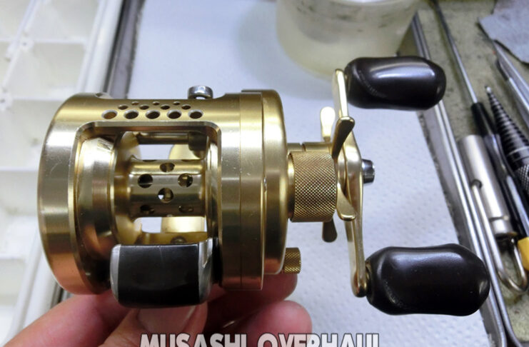 シマノ 01 カルカッタコンクエスト 100 (RH442) メンテナンス修理写真