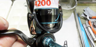 ダイワ 21 エメラルダス AIR FC LT2500S (087578) メンテナンス修理写真