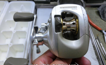 メンテナンス日記#1973:ダイワ チームダイワ TD-X 103HVL (00613944) ハンドル取れた
