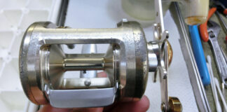 ダイワ ミリオネア CV-Z 300F (00614723) クラッチ故障修理写真