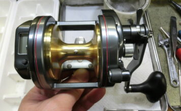 シマノ 07 海魂 3000T (02127) メーター映らない 修理写真