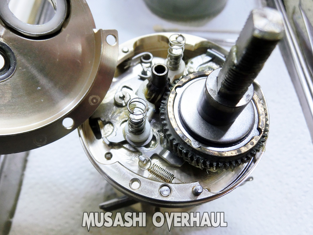 11 daiwa millionaire cvz 300f 00614723 4960652016865 overhaul bunkai tenkaizu hakai reel koshou kowareta shuri overhaul maintenance shuri nedan gyousha