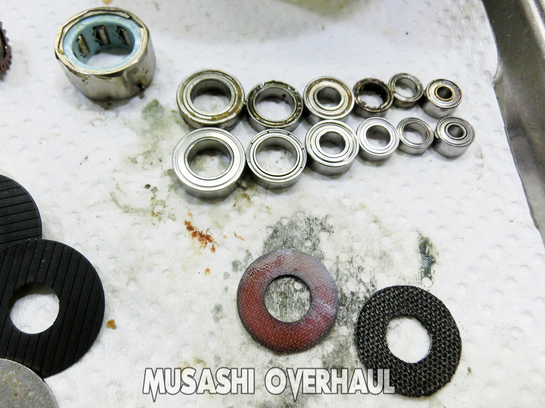 6 daiwa millionaire cvz 300f 00614723 overhaul bunkai tenkaizu hakai reel koshou kowareta shuri overhaul maintenance shuri nedan gyousha