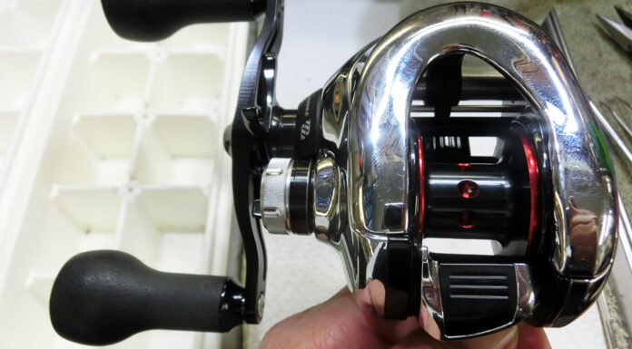 シマノ 12 アンタレスHG 左 (02838) メンテナンス修理写真