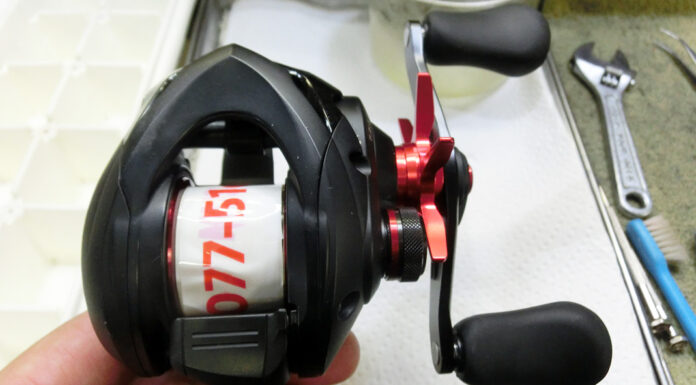 メンテナンス日記#2011:シマノ 18 バスライズ (038869) 定期メンテナンス希望 シマノ 18 バスライズ (038869) 定期メンテナンス 修理写真