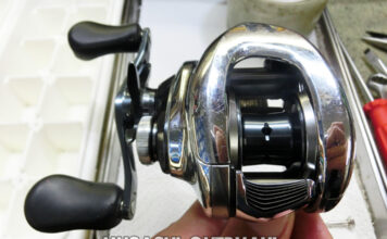 シマノ 19 アンタレス 左 (039835) メンテナンス修理写真