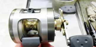 アブガルシア モラム SX1600C ウルトラマグ (1098620) ハンドル逆転修理写真