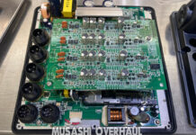 メンテナンス日記#2058:HONDEX ホンデックス HE-6500 魚探 画面張り替え HONDEX ホンデックス HE-6500 魚探 画面張り替え修理写真