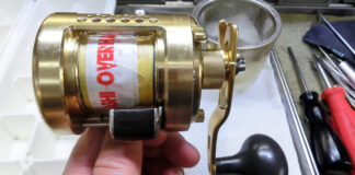 シマノ 04 カルカッタコンクエスト1000F (01855) メンテナンス修理写真