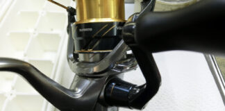 シマノ 16 バンキッシュ C2500HGS (03499) (4969363034990) メンテナンス修理写真