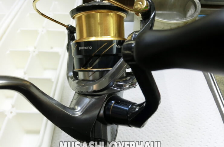 シマノ 16 バンキッシュ C2500HGS (03499) (4969363034990) メンテナンス修理写真