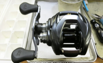 メンテナンス日記#2108:ダイワ 21 スティーズ A TW HLC 7.1L (00630234) (4550133121517) 嫌な異音発生 ダイワ 21 スティーズ A TW HLC 7.1L (00630234) (4550133121517) メンテナンス修理写真